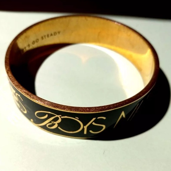 KATE SPADE “Boys Make Passes at Girls in Glasses” Black Gold Bracelet RARE - Picture 4 of 5